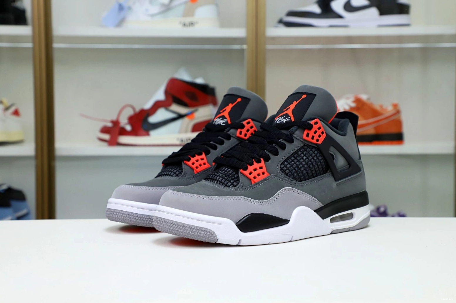 4 AIR JORDAN INFRARED 1013